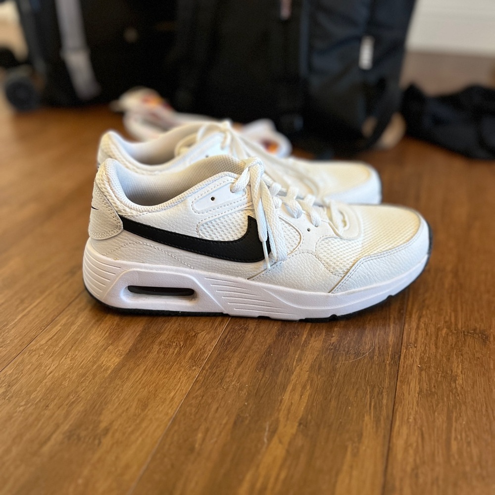 Nike air